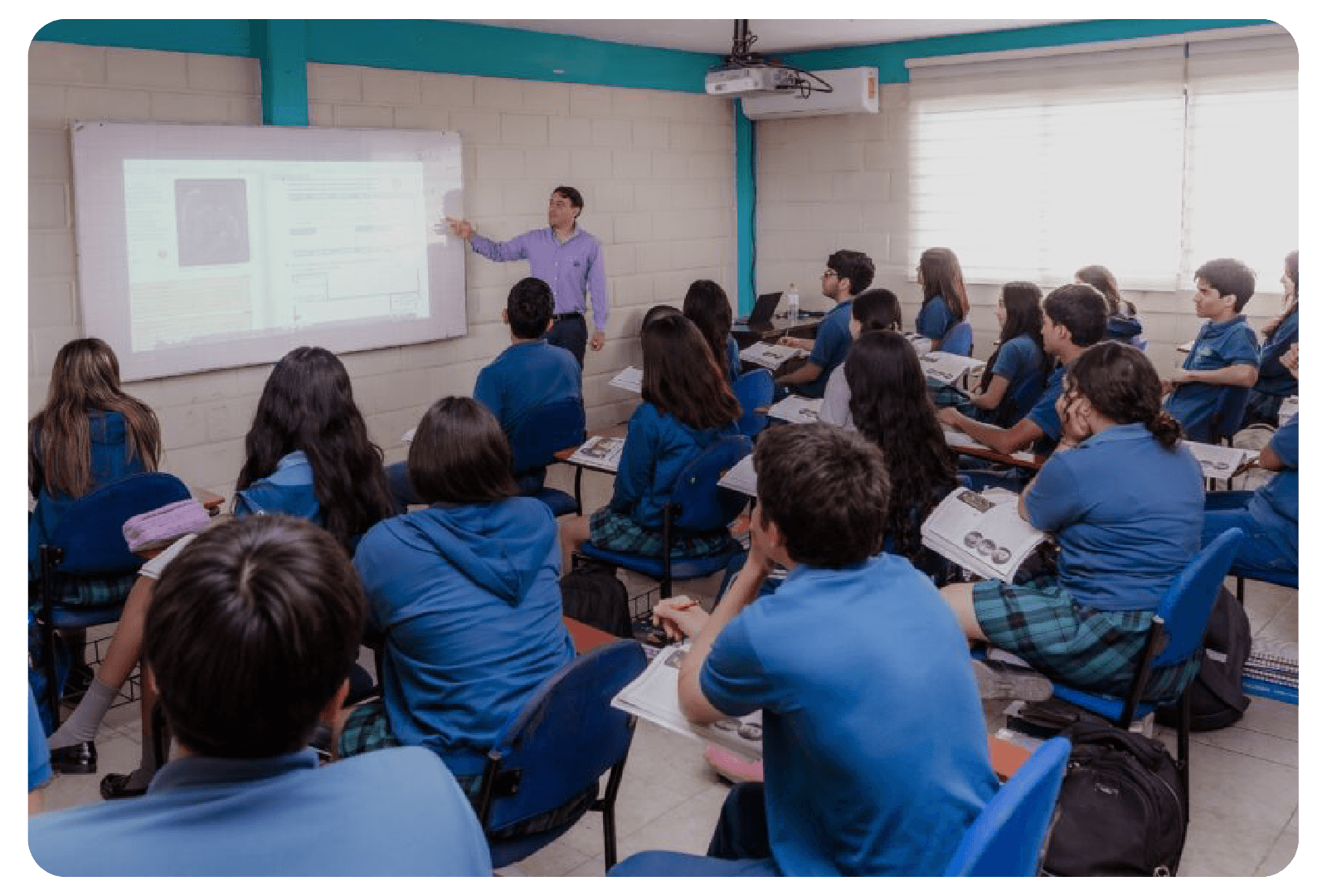 Mesa de trabajo 1 copia 4-8